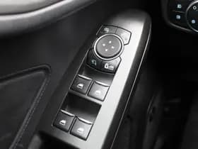 Ford Focus thumbnail 19