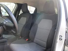 Renault Clio thumbnail 12