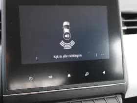 Renault Clio thumbnail 23