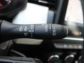 Renault Clio thumbnail 26