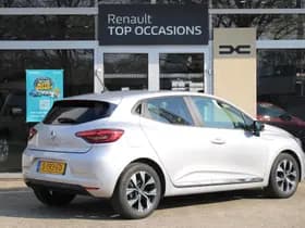 Renault Clio thumbnail 8