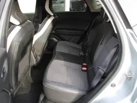 Renault Captur thumbnail 25