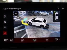 Renault Clio thumbnail 28