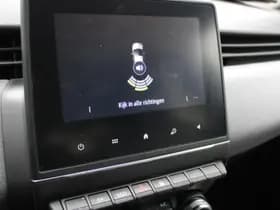 Renault Clio thumbnail 12