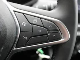 Renault Clio thumbnail 20