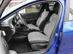 Renault Clio thumbnail 24