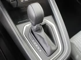 Renault Clio thumbnail 19