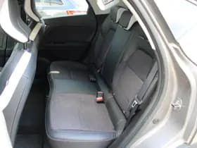 Renault Captur thumbnail 30