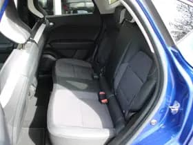 Renault Captur thumbnail 33
