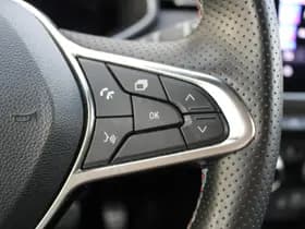 Renault Clio thumbnail 18
