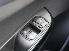 Opel Corsa thumbnail 12