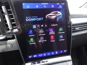 Renault Mégane E-Tech thumbnail 33