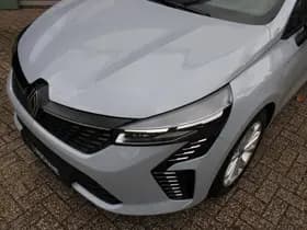 Renault Clio thumbnail 14