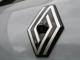 Renault Clio thumbnail 23