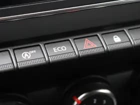Renault Clio thumbnail 28