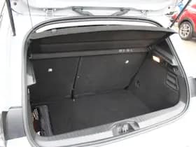 Renault Clio thumbnail 9