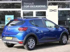 Dacia Sandero Stepway thumbnail 2