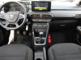 Dacia Sandero Stepway thumbnail 3