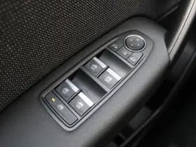 Renault Captur thumbnail 13