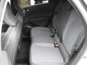 Renault Captur thumbnail 30