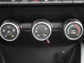 Dacia Duster thumbnail 11