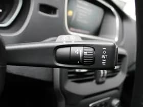 Volvo V40 thumbnail 16