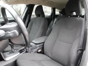 Volvo V40 thumbnail 7