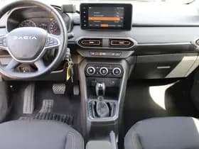 Dacia Sandero Stepway thumbnail 3
