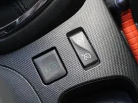 Renault Captur thumbnail 17