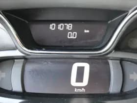 Renault Captur thumbnail 4