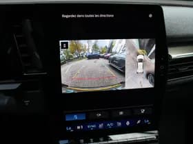 Renault Mégane E-Tech thumbnail 11