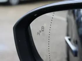 Renault Mégane E-Tech thumbnail 13
