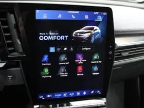 Renault Mégane E-Tech thumbnail 10