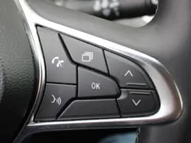 Renault Clio thumbnail 22