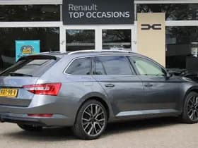 Škoda Superb thumbnail 2