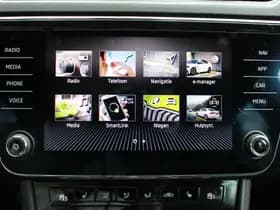 Škoda Superb thumbnail 11