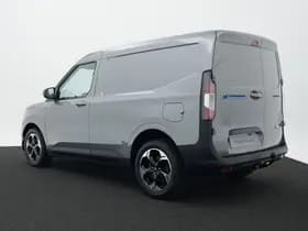 Ford E-Transit Courier Limited 44 kWh thumbnail 2