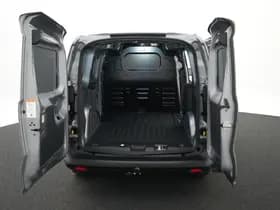 Ford E-Transit Courier Limited 44 kWh thumbnail 31