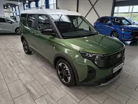 Ford Tourneo Courier thumbnail 2