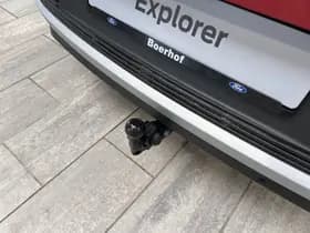 Ford Explorer thumbnail 5