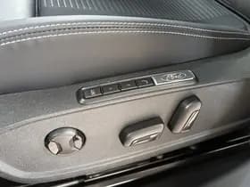 Ford Explorer thumbnail 8