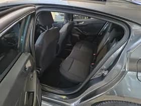 Ford Focus thumbnail 12