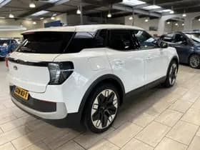 Ford Explorer thumbnail 5