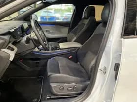 Ford Explorer thumbnail 8