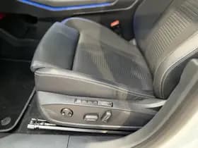 Ford Explorer thumbnail 9