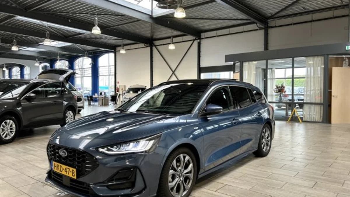 Ford Focus Wagon EcoBoost Hybrid 155PK ST Line — foto 1