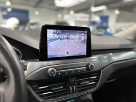 Ford Focus thumbnail 15