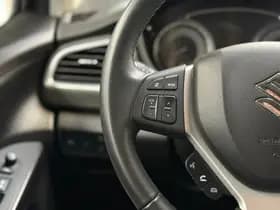 Suzuki S-Cross thumbnail 11