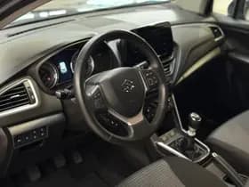 Suzuki S-Cross thumbnail 10