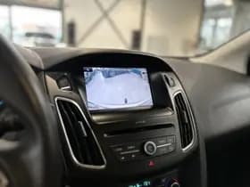 Ford Focus thumbnail 11